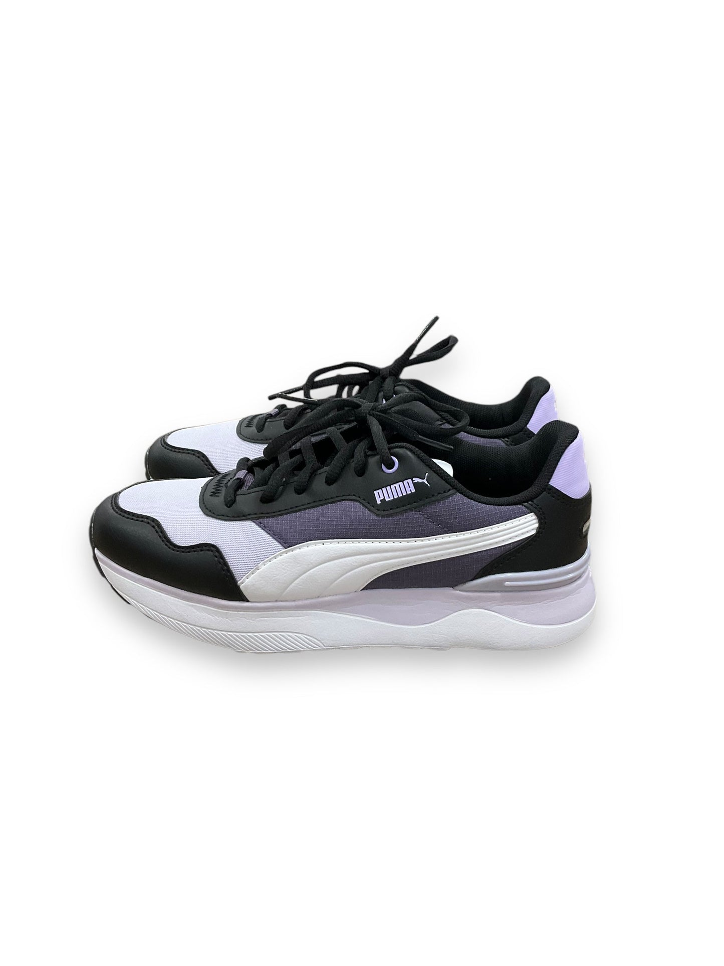 Shoes Sneakers By Puma In Purple, Size: 6.5