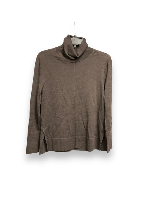 Top Long Sleeve Basic By Banana Republic In Brown, Size: Xs