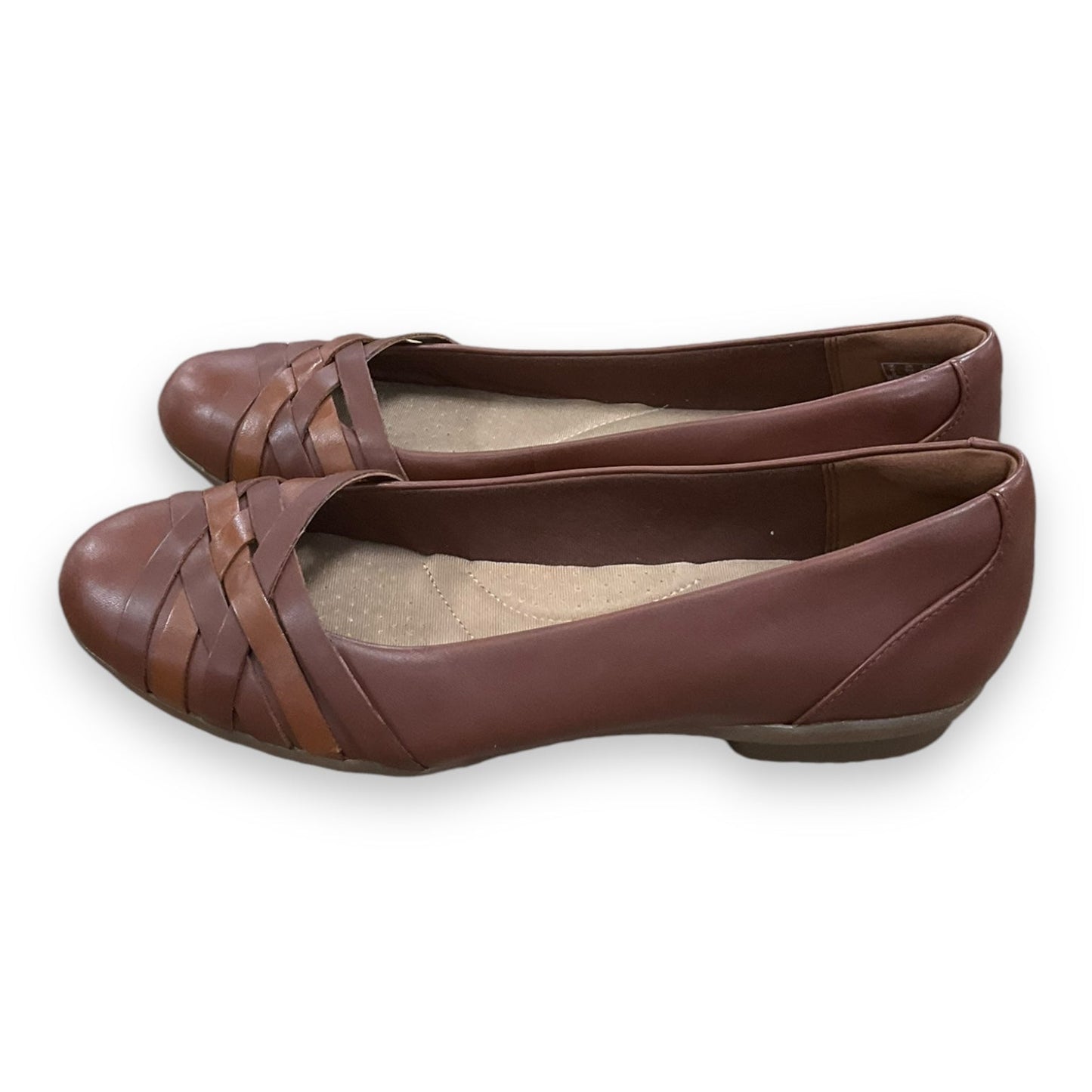 Shoes Flats By Clarks In Brown, Size: 8.5