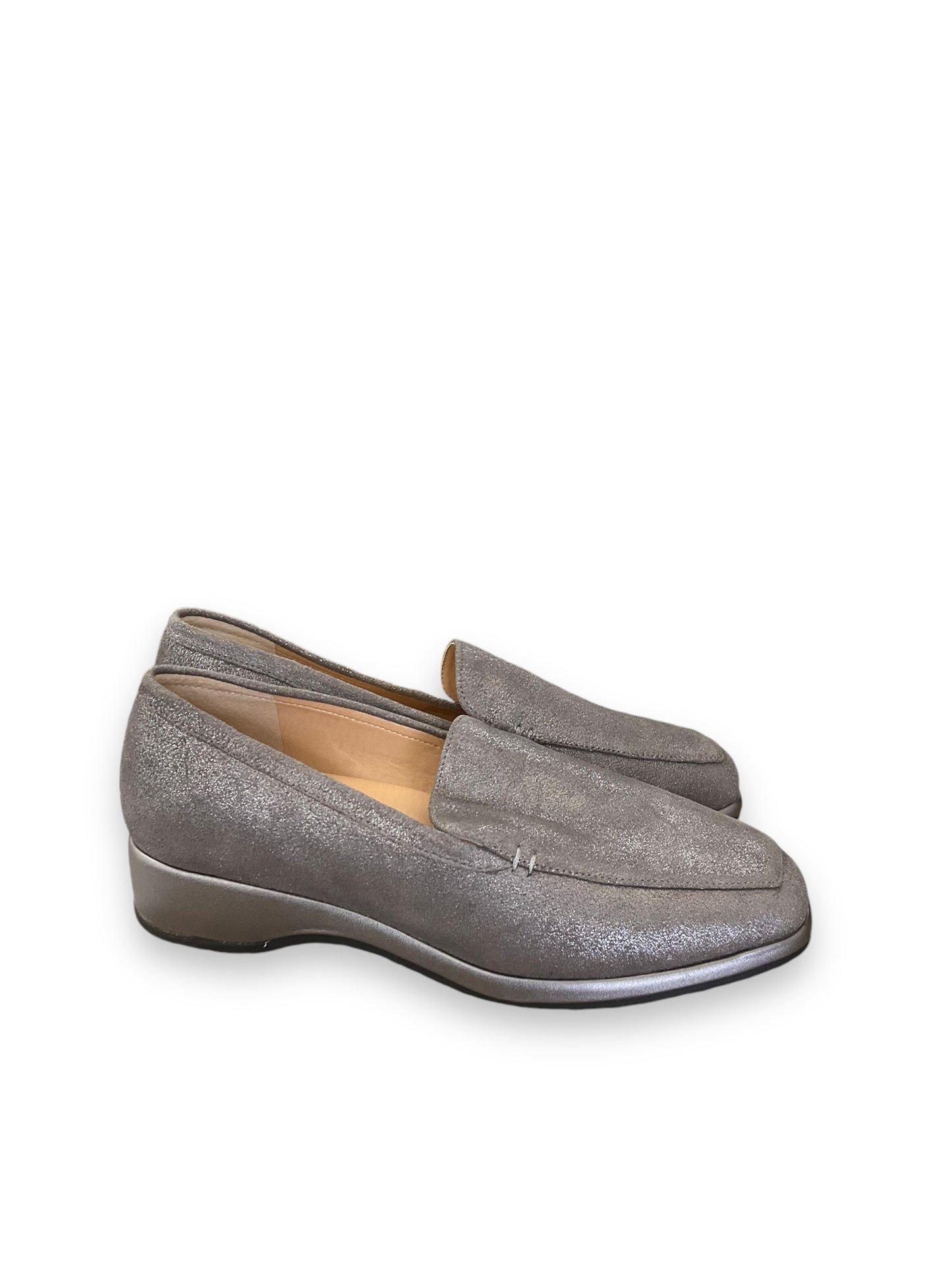 Shoes Flats By Alex Marie In Silver, Size: 8