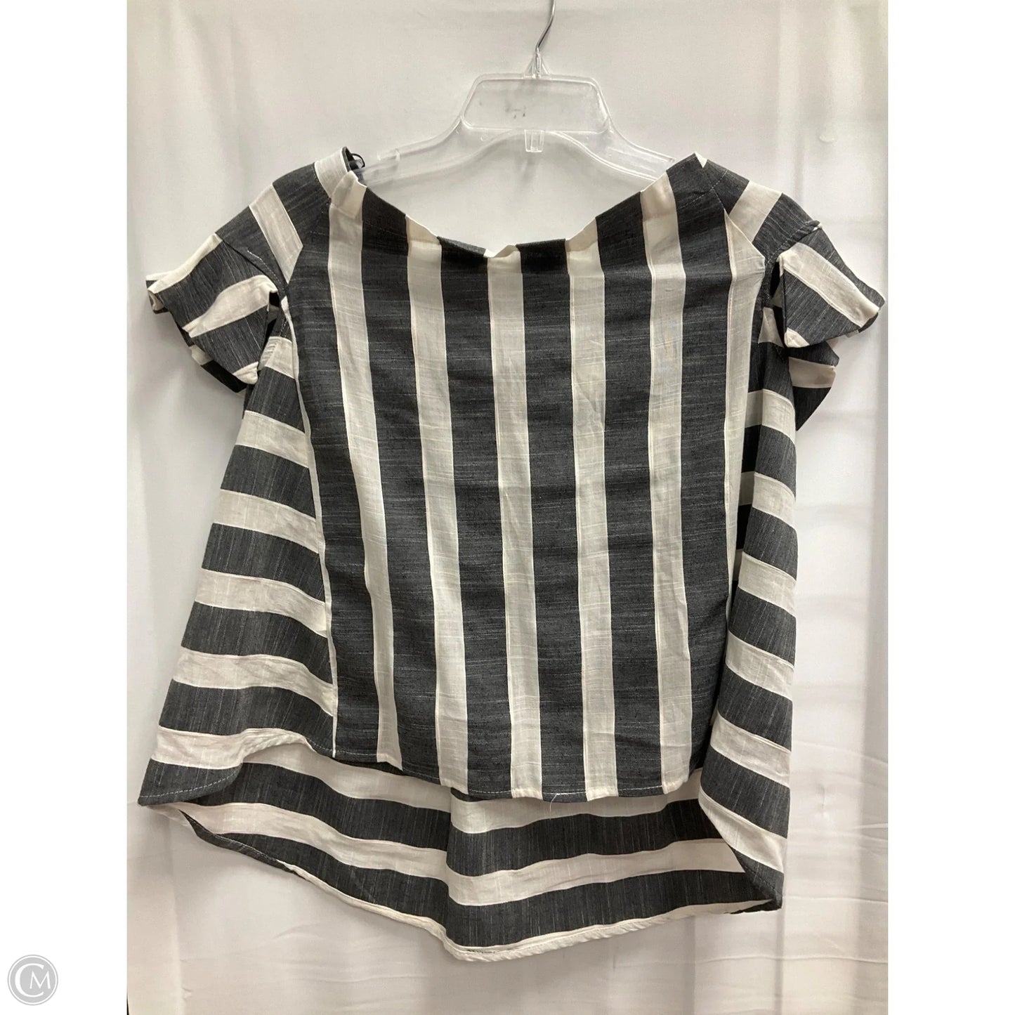 Top Sleeveless By Cmb In Striped Pattern, Size: S