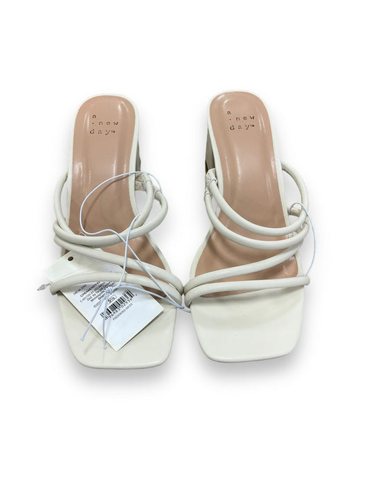 Cream Shoes Heels Block A New Day, Size 5.5