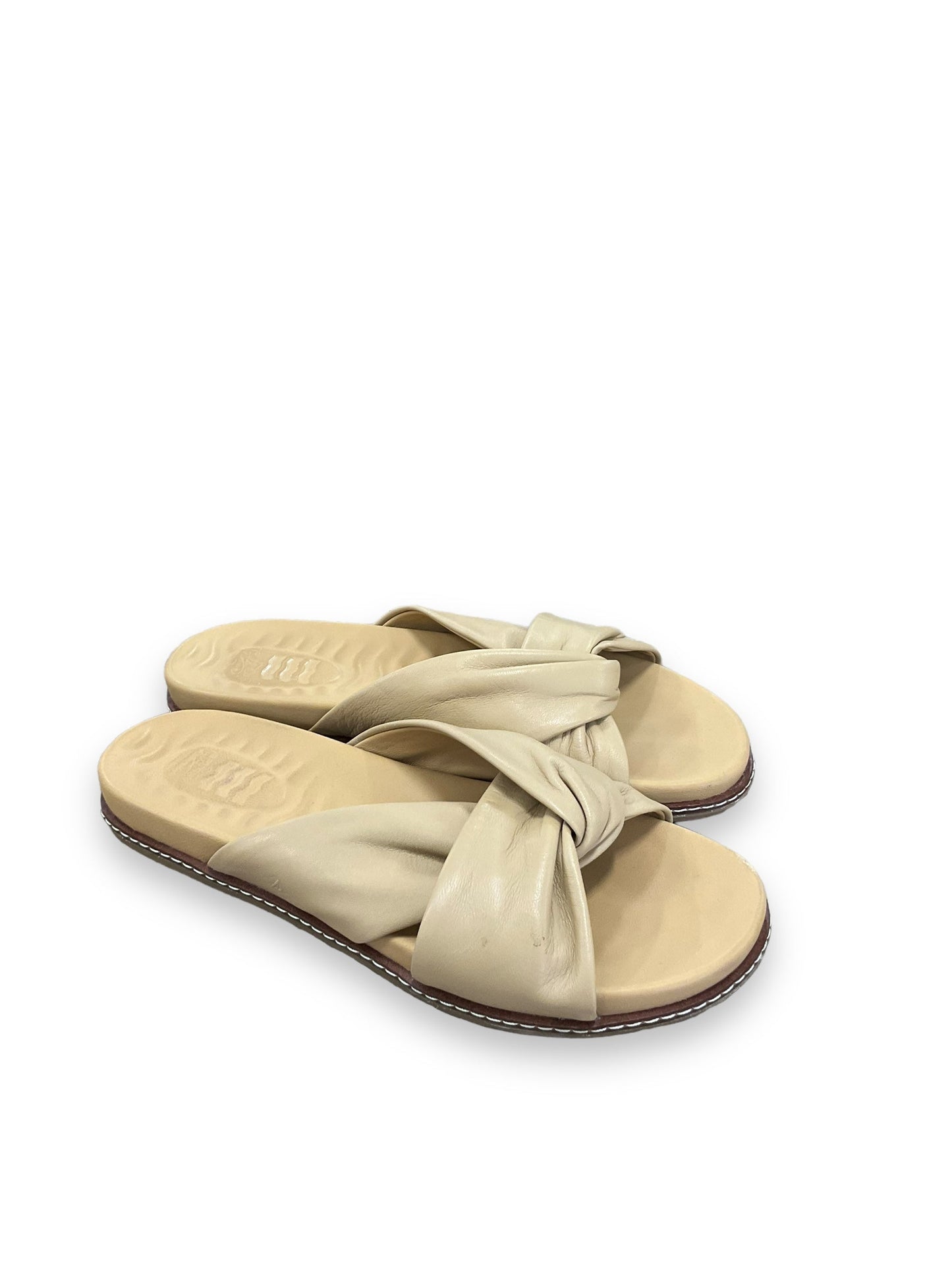 Tan Sandals Flats Sperry, Size 9