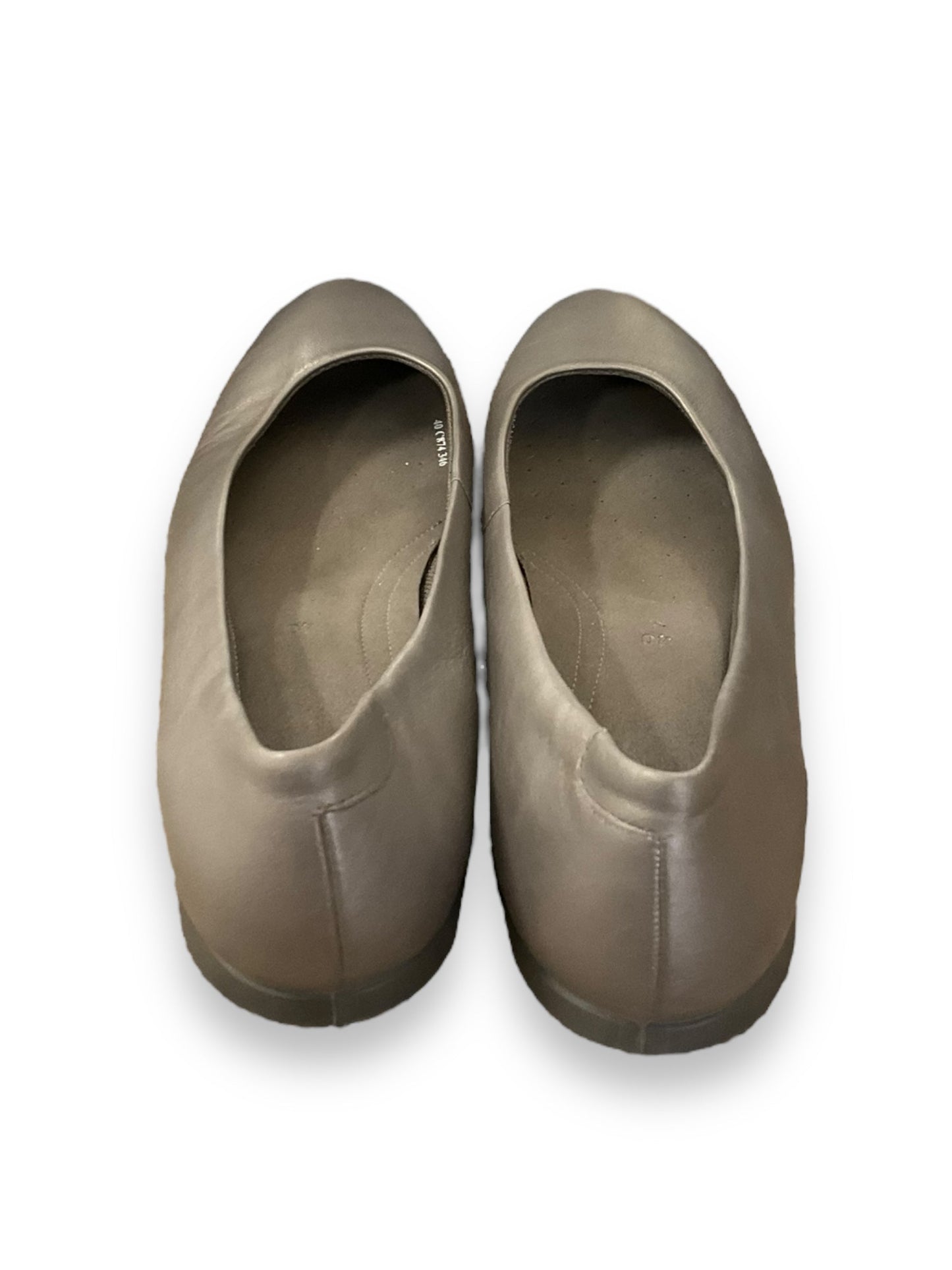 Grey Shoes Flats Ecco, Size 11