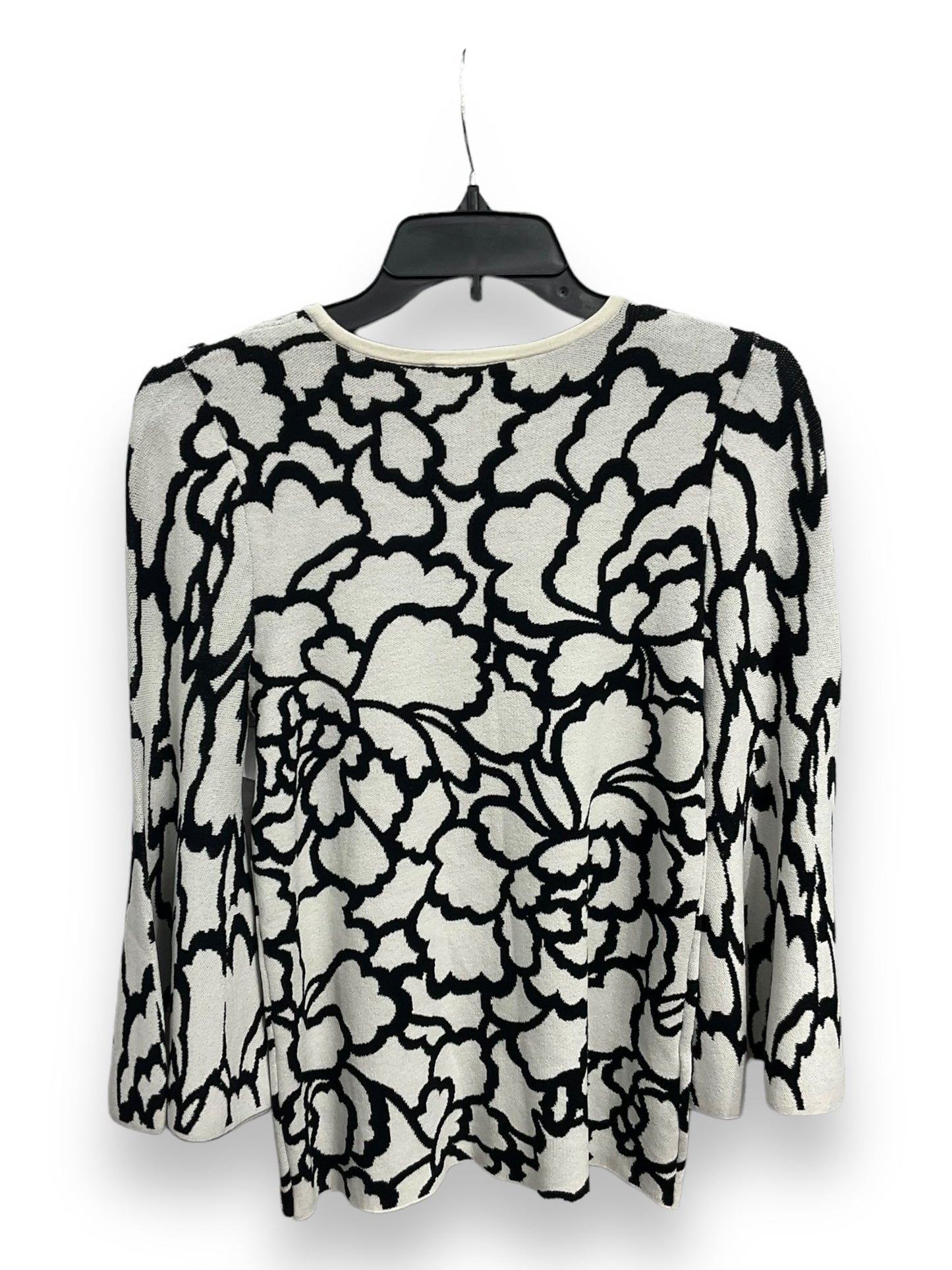 Top Long Sleeve By Ann Taylor In Black & White, Size: S