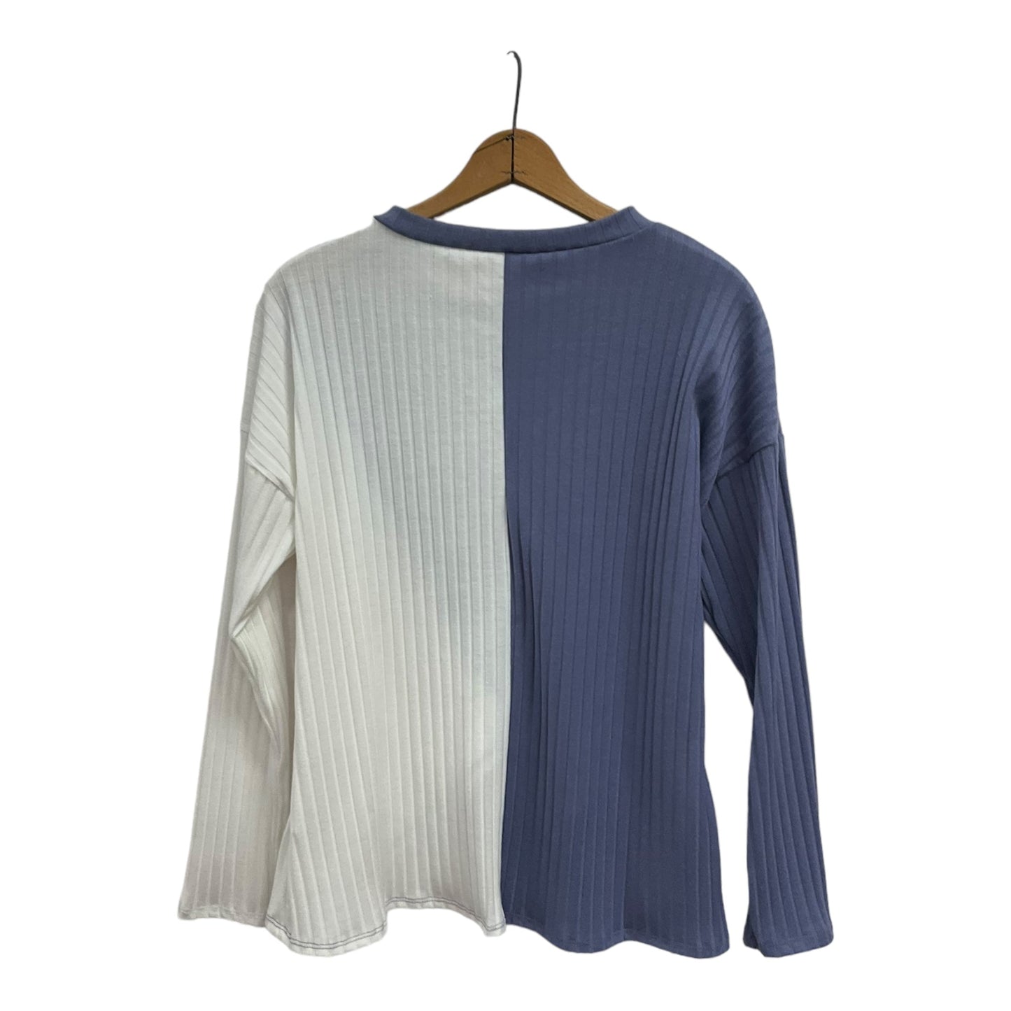 Sweater By Zigzag Stripe  Size: M