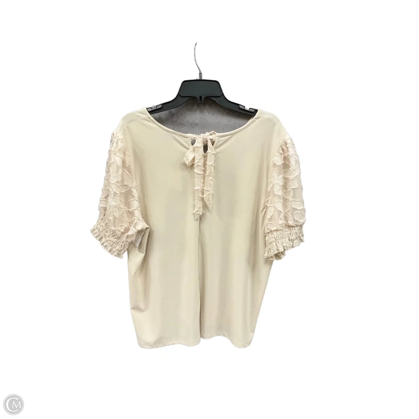 Top Short Sleeve By Cato In Cream, Size: Xl