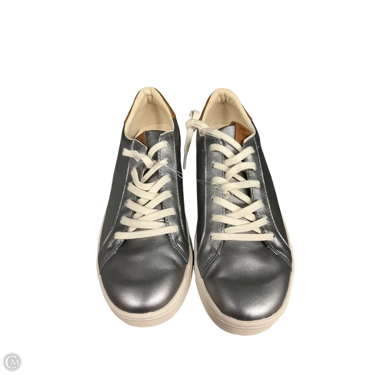 Shoes Flats By Infinity In Silver, Size: 8