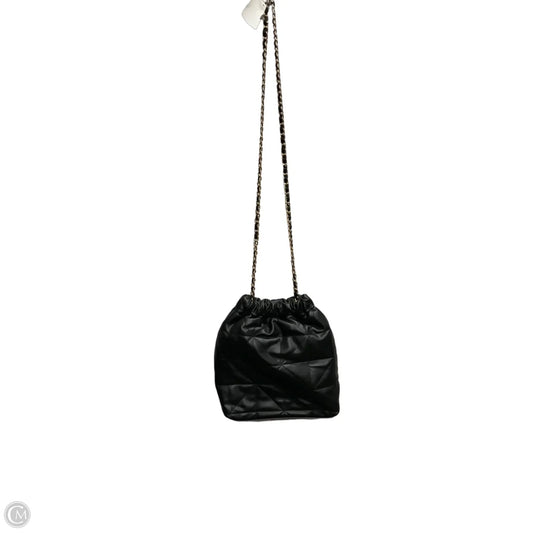 Crossbody By A New Day, Size: Large
