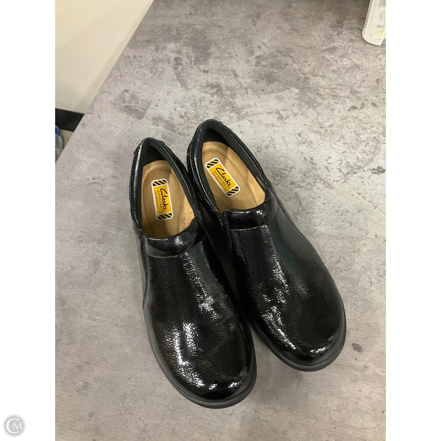 Shoes Flats By Clarks In Black, Size: 10