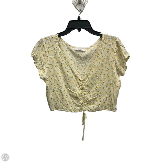 Top Short Sleeve By Elodie In Yellow, Size: L
