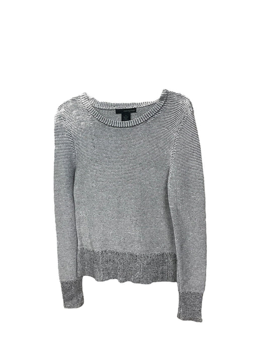 Sweater By Calvin Klein In Grey, Size: M