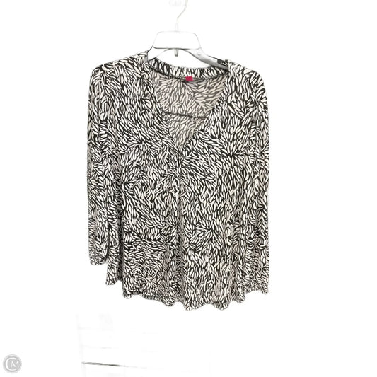 Top Long Sleeve By Vince Camuto In Black & White, Size: L