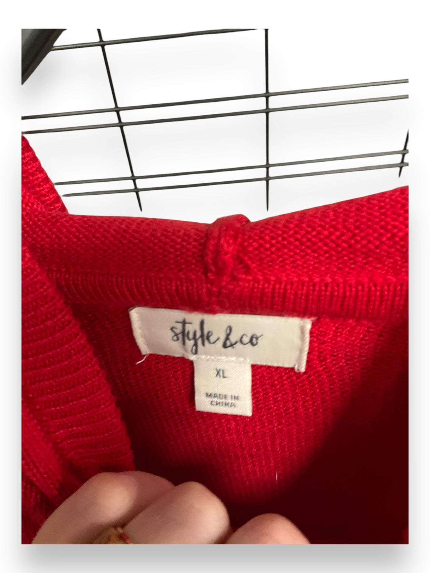 Sweater By Style And Company In Red, Size: Xl