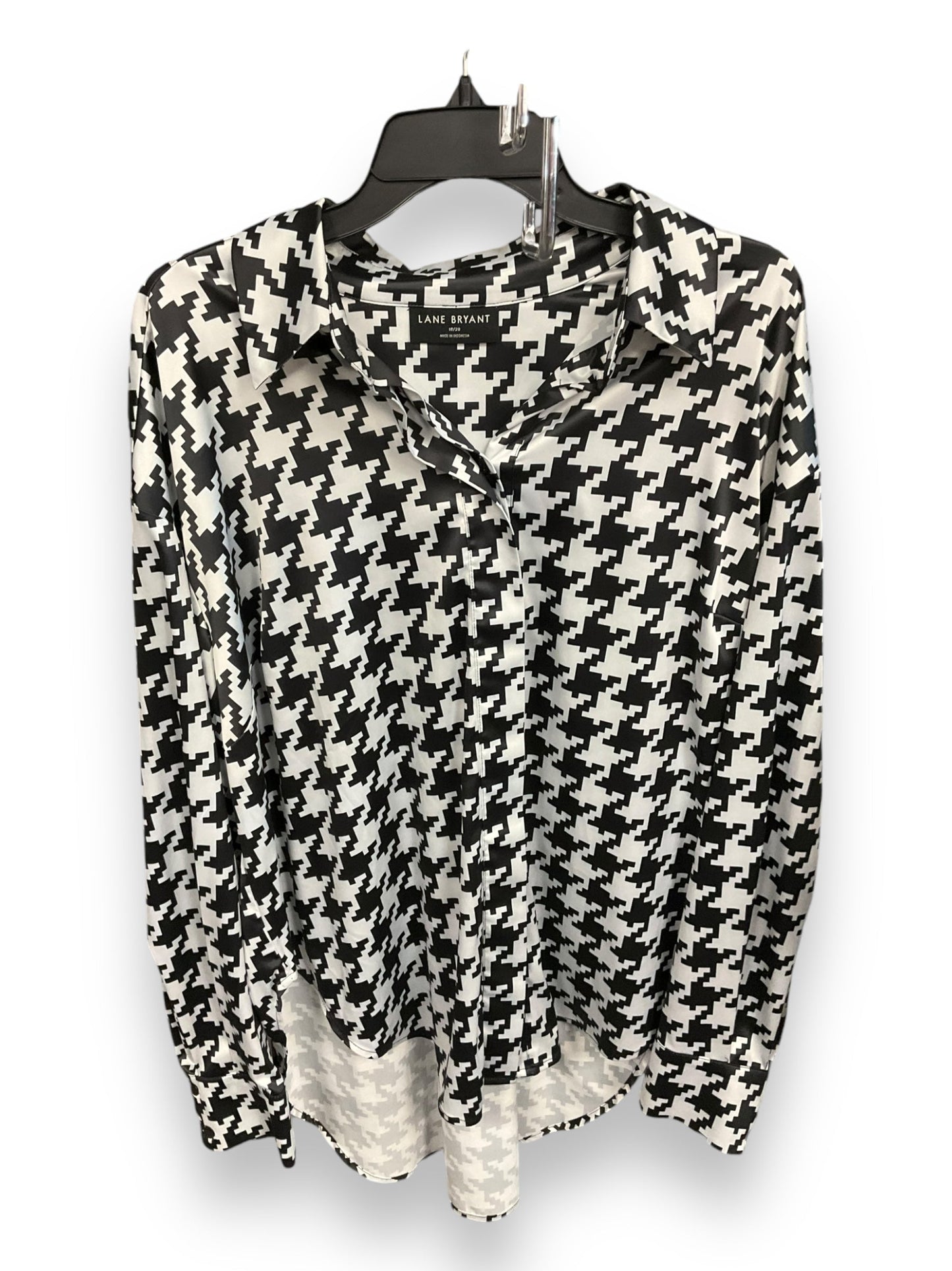 Blouse Long Sleeve By Lane Bryant In Black & White, Size: 1x