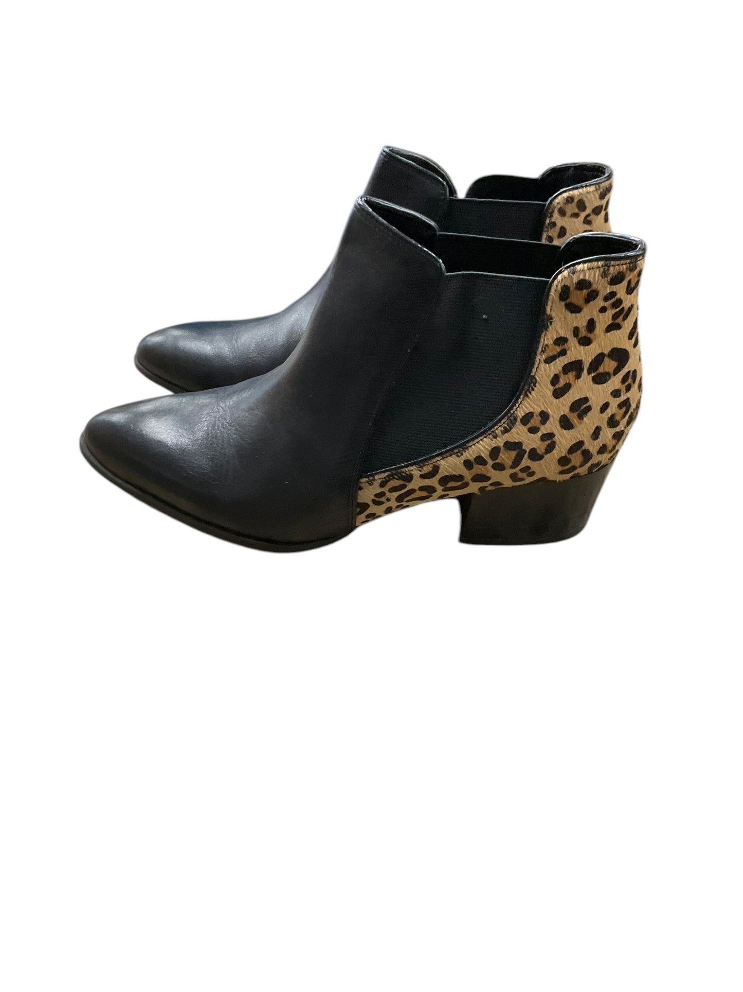 Boots Ankle Flats By Via Spiga In Animal Print, Size: 9