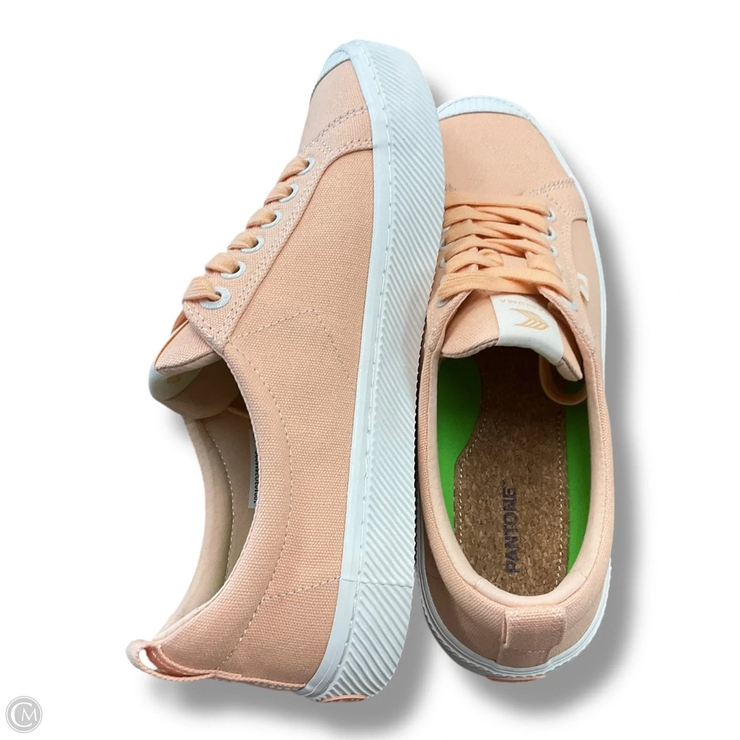 Shoes Sneakers By Cariuma In Peach, Size: 10.5