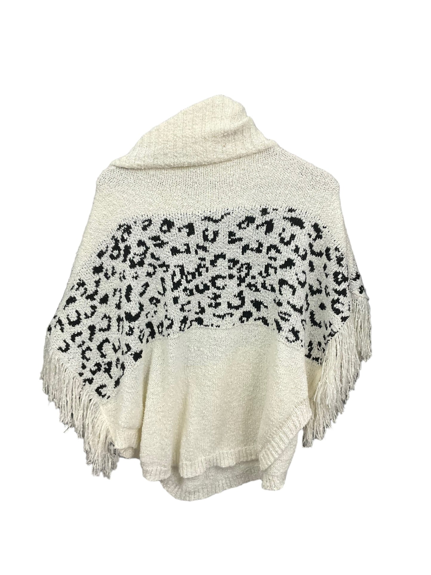 Poncho By Clothes Mentor  Size: Onesize