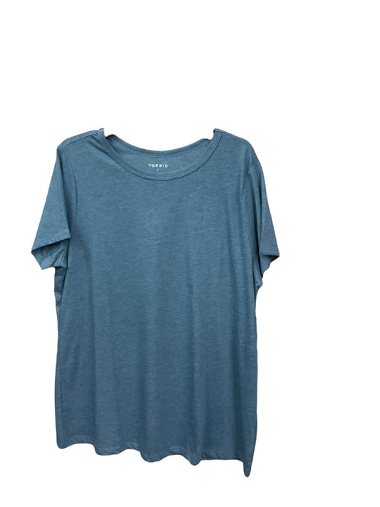 Top Short Sleeve Basic By Torrid In Blue, Size: 1x