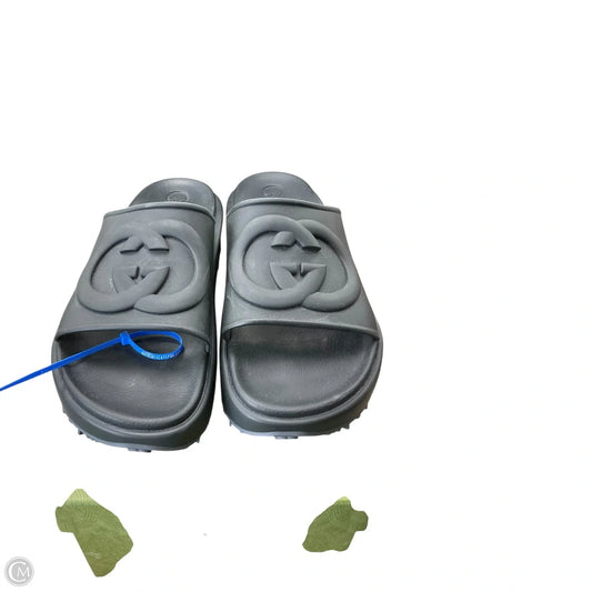 Sandals Luxury Designer By Gucci In Black, Size: 10