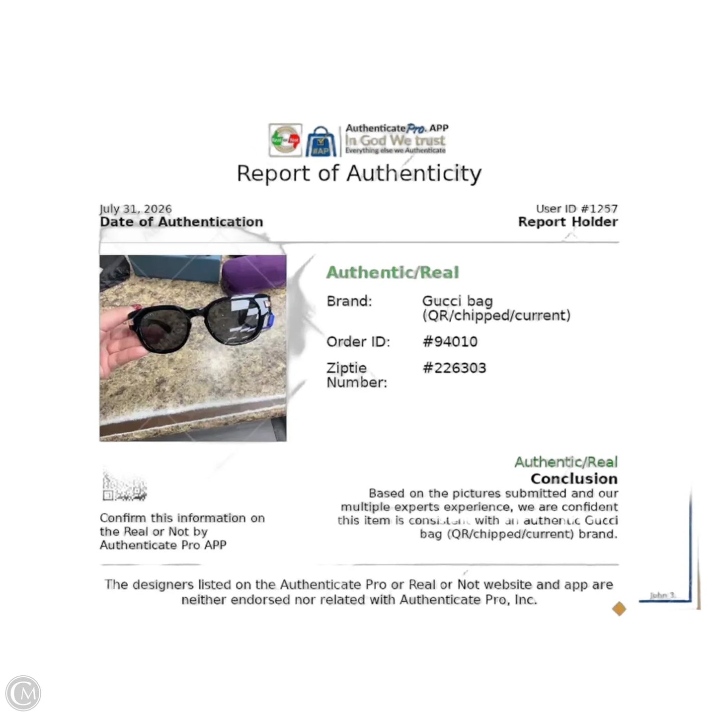 Sunglasses Luxury Designer By Gucci, Size: