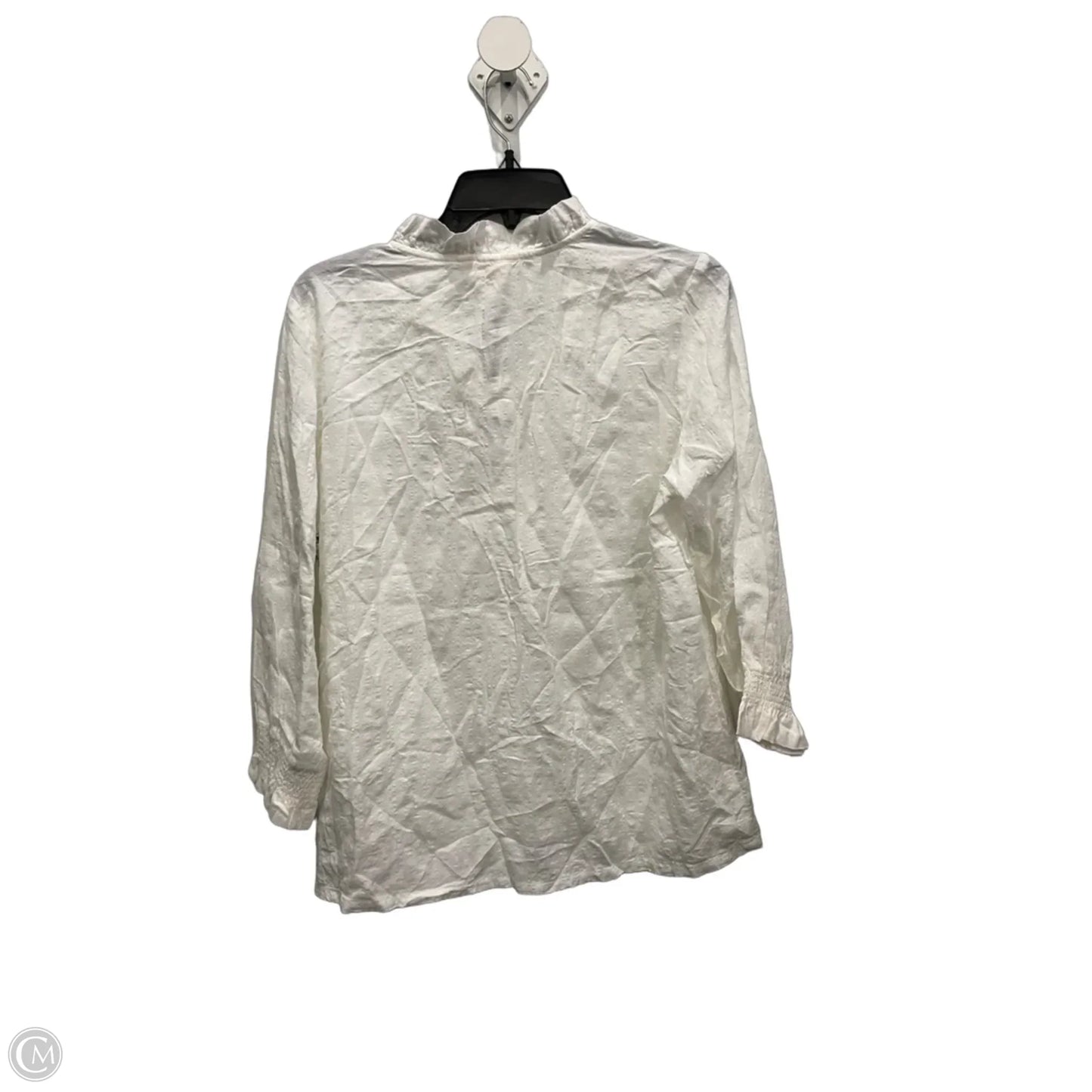 Top Long Sleeve By Clothes Mentor In White, Size: M