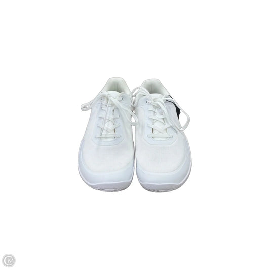 Shoes Sneakers By Cma In White, Size: 11.5