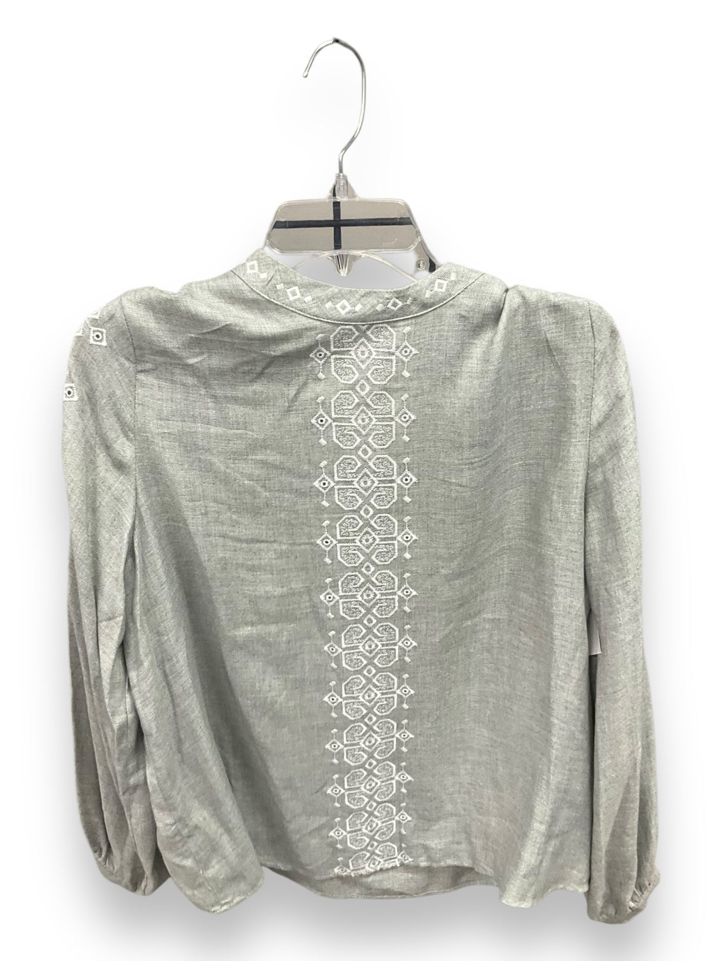 Top Long Sleeve By Zara In Grey & White, Size: Xl