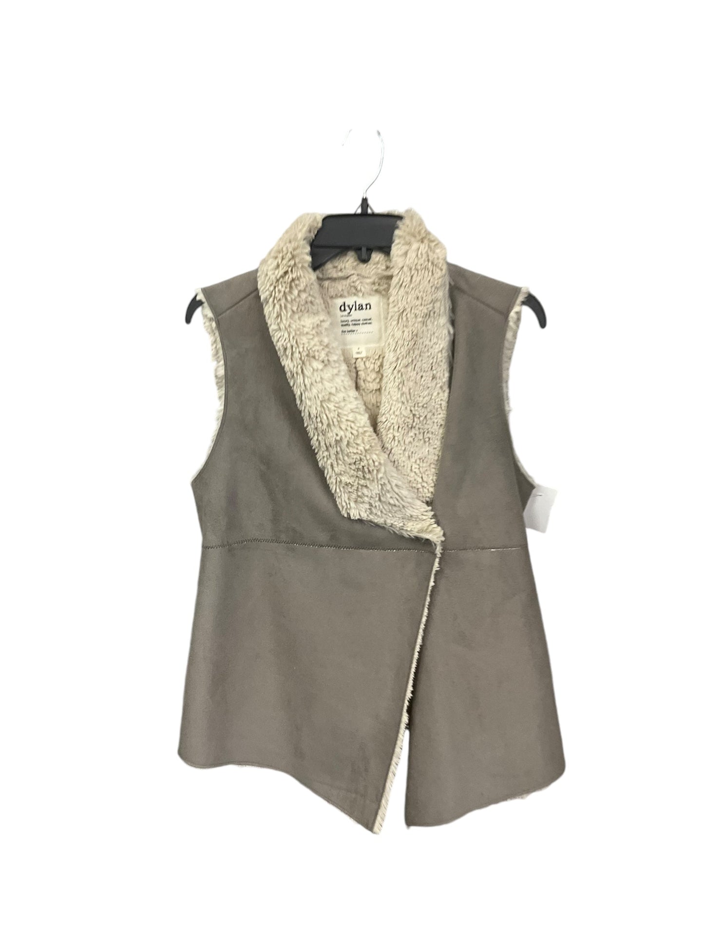 Vest Faux Fur & Sherpa By Dylan In Grey, Size: S