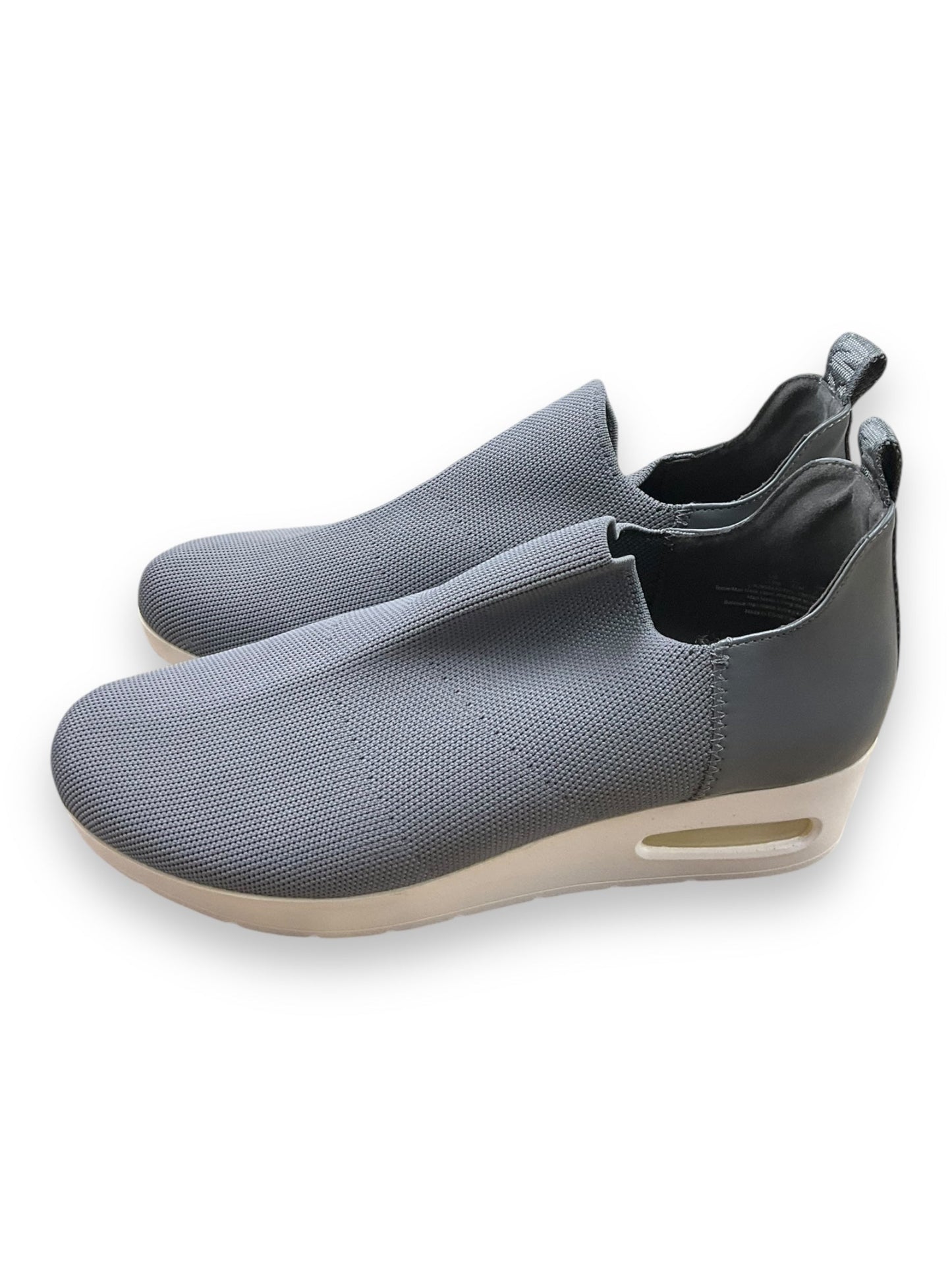 Shoes Athletic By Dkny In Grey, Size: 10