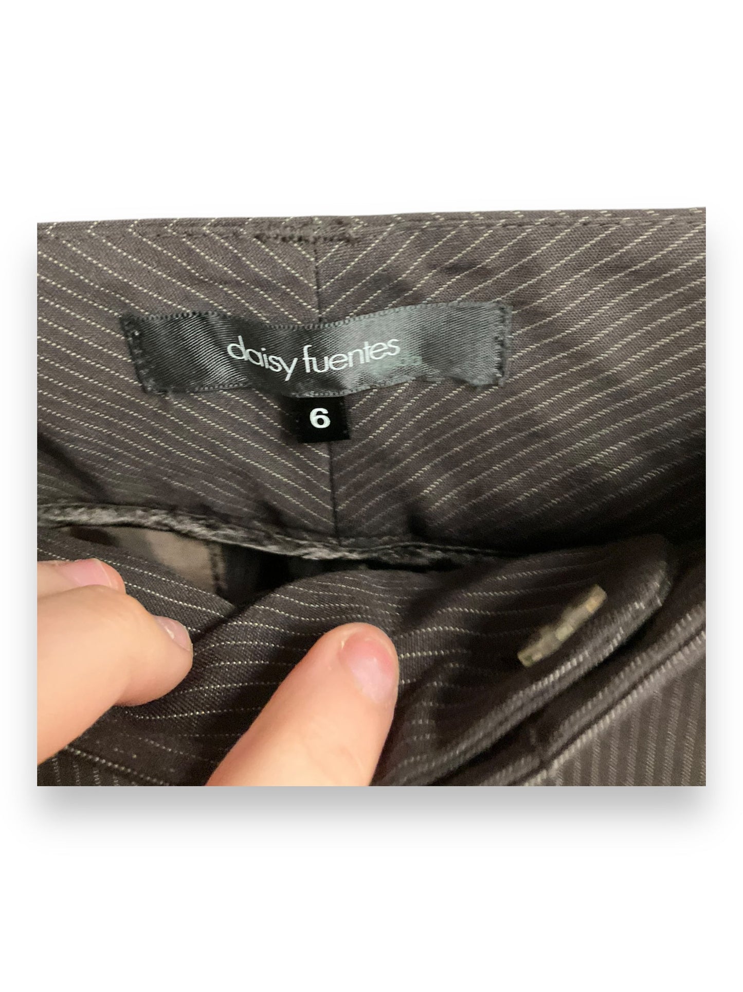 Pants Chinos & Khakis By Daisy Fuentes In Striped Pattern, Size: 6