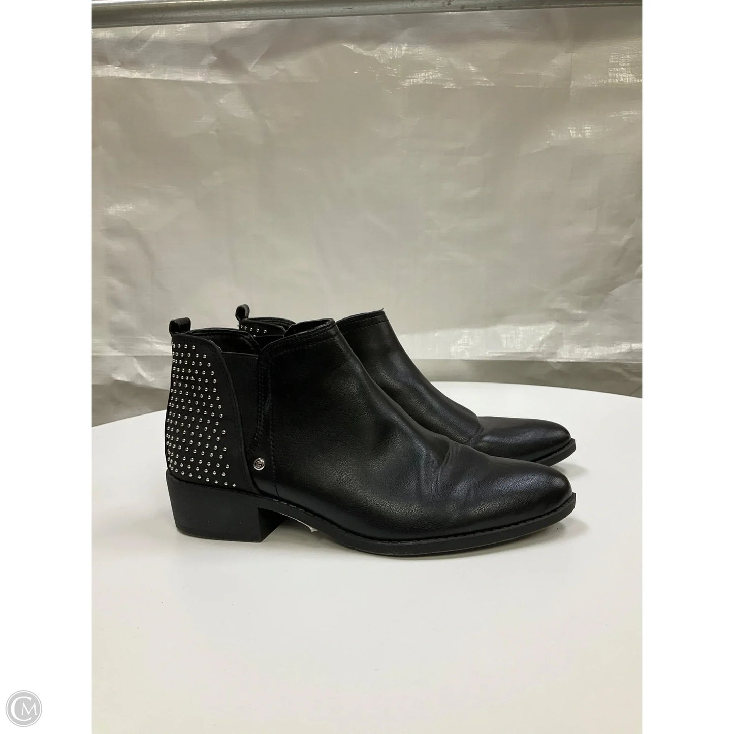 Boots Ankle Flats By Guess In Black, Size: 8.5