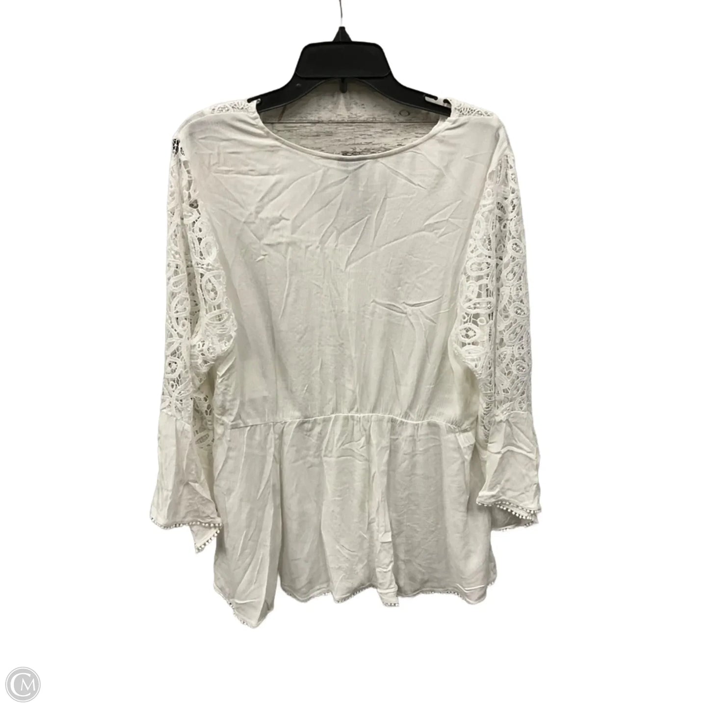Top 3/4 Sleeve By Torrid In White, Size: 2x