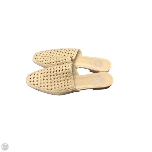 Shoes Flats By Vince Camuto In Cream, Size: 8