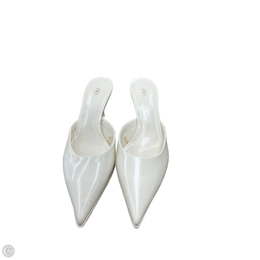 Shoes Heels Kitten By Zara In Ivory, Size: 9