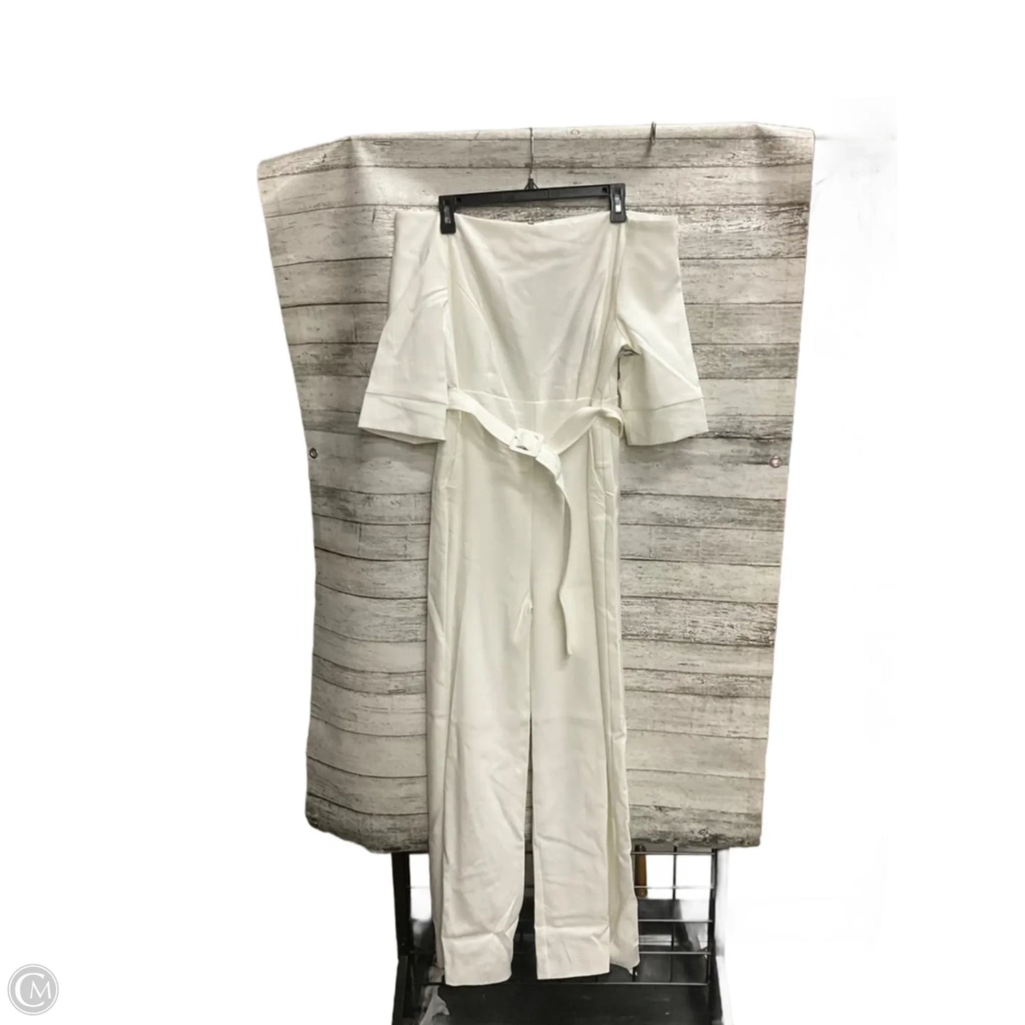 Jumpsuit By Clothes Mentor In White, Size: 10