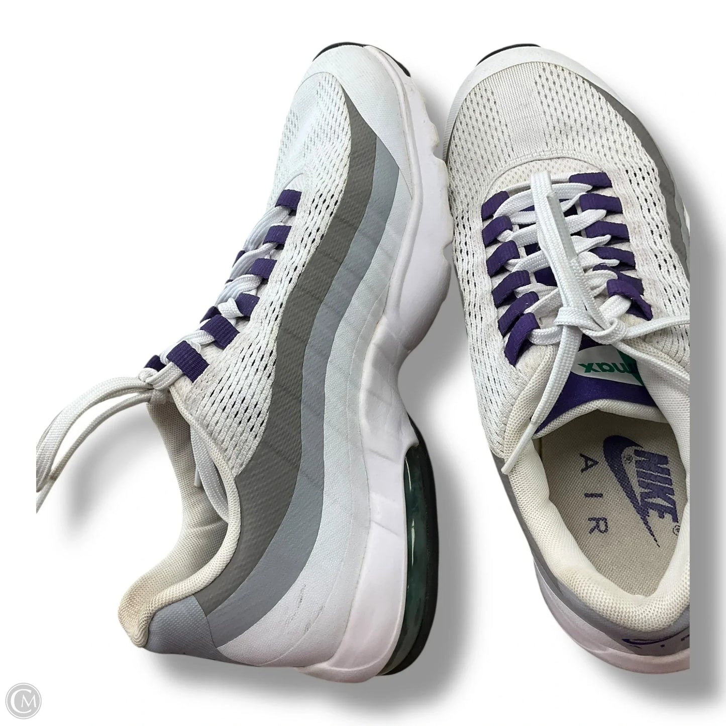 Shoes Athletic By Nike In Grey & White, Size: 7