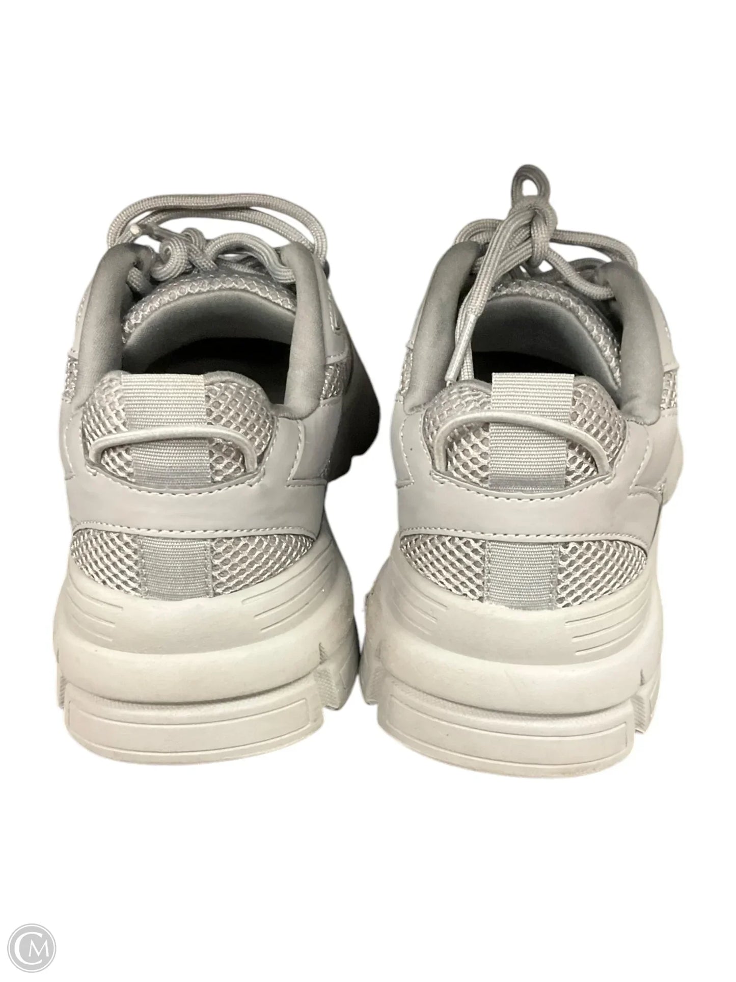 Shoes Athletic By Steve Madden In Grey, Size: 9.5