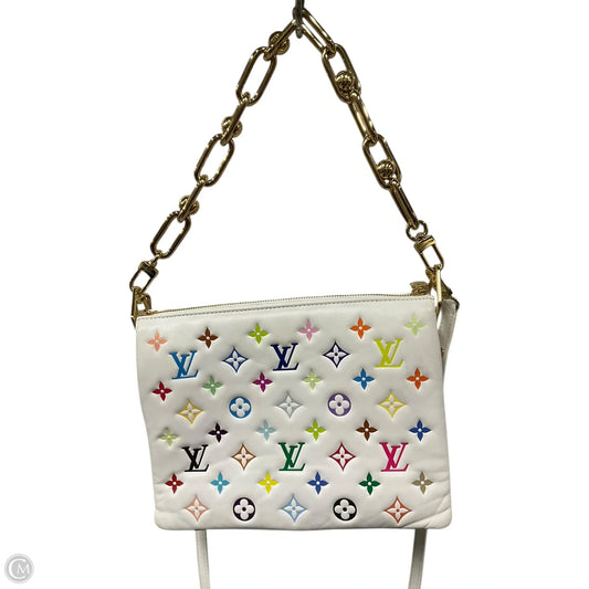 Crossbody Luxury Designer By Louis Vuitton, Size: Medium