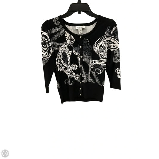 Top 3/4 Sleeve By White House Black Market In Black & White, Size: M