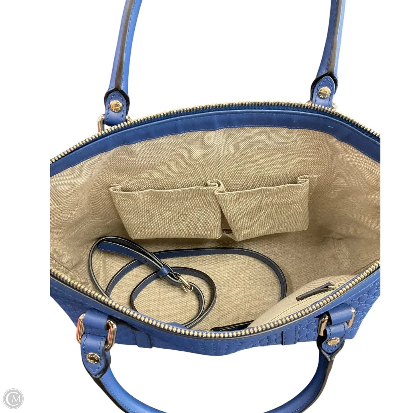 Crossbody Luxury Designer By Gucci, Size: Medium