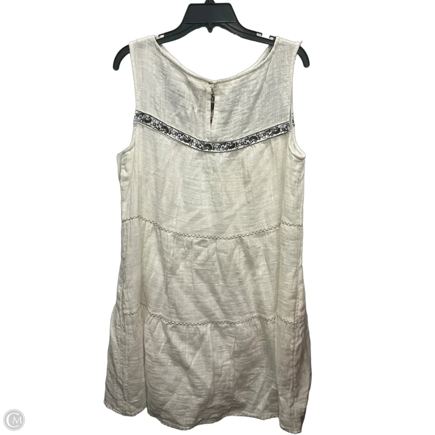 Dress Casual Short By Max Studio In White, Size: L