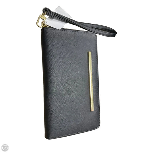 Wristlet By Steve Madden, Size: Medium