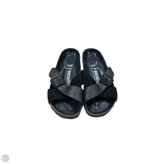 Sandals Flats By Birkenstock In Black, Size: 6