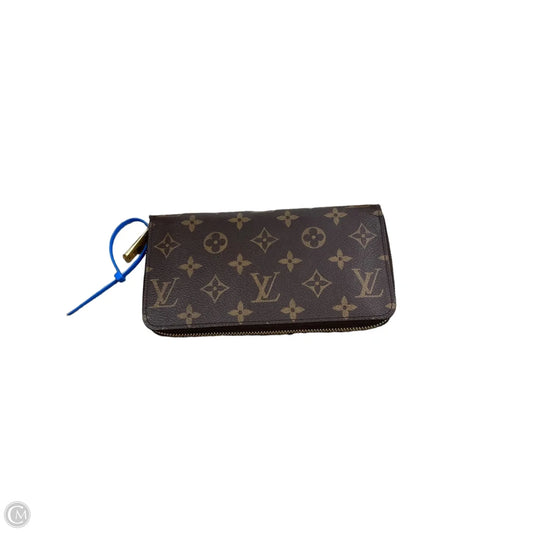Wallet Luxury Designer By Louis Vuitton, Size: Medium