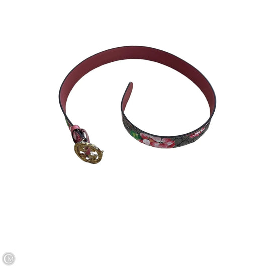 Belt Bag Luxury Designer By Gucci, Size: Medium