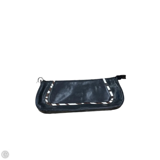 Clutch Leather By Clothes Mentor, Size: Medium
