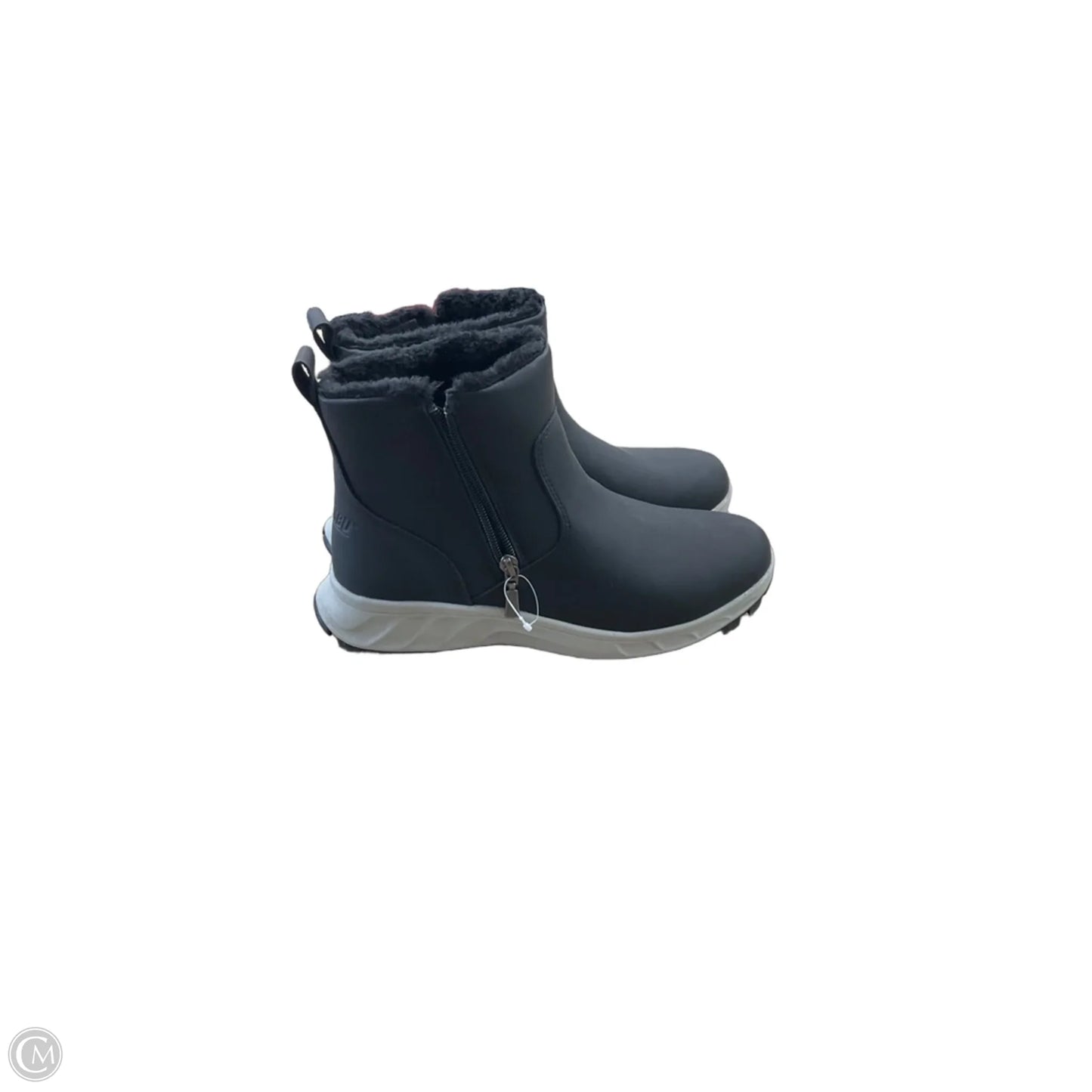 Boots Ankle Flats By Khombu In Black, Size: 9