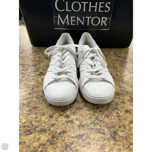 Shoes Sneakers By Adidas In White, Size: 7