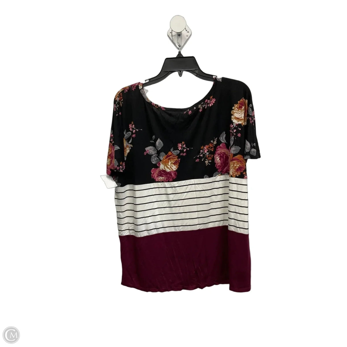 Top Short Sleeve Basic By Maurices In Floral Print, Size: Xl